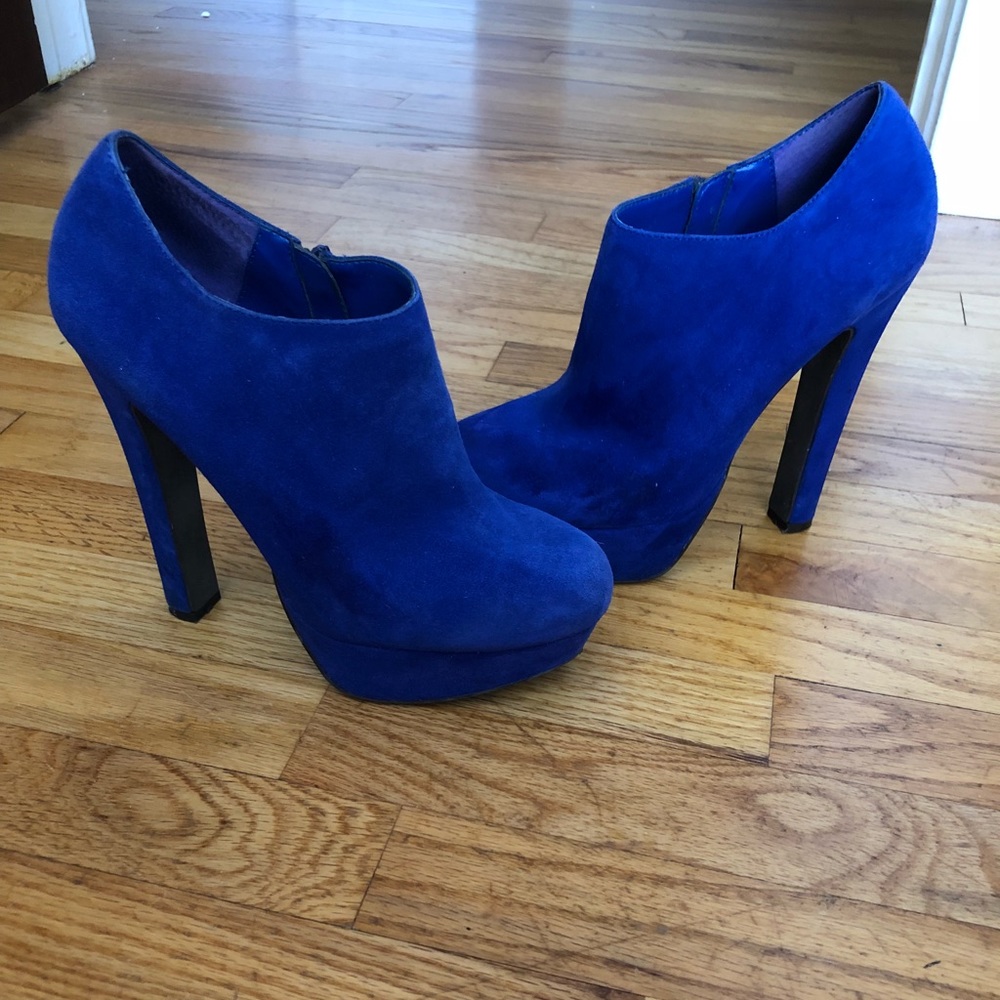 Steve Madden Electric blue booties